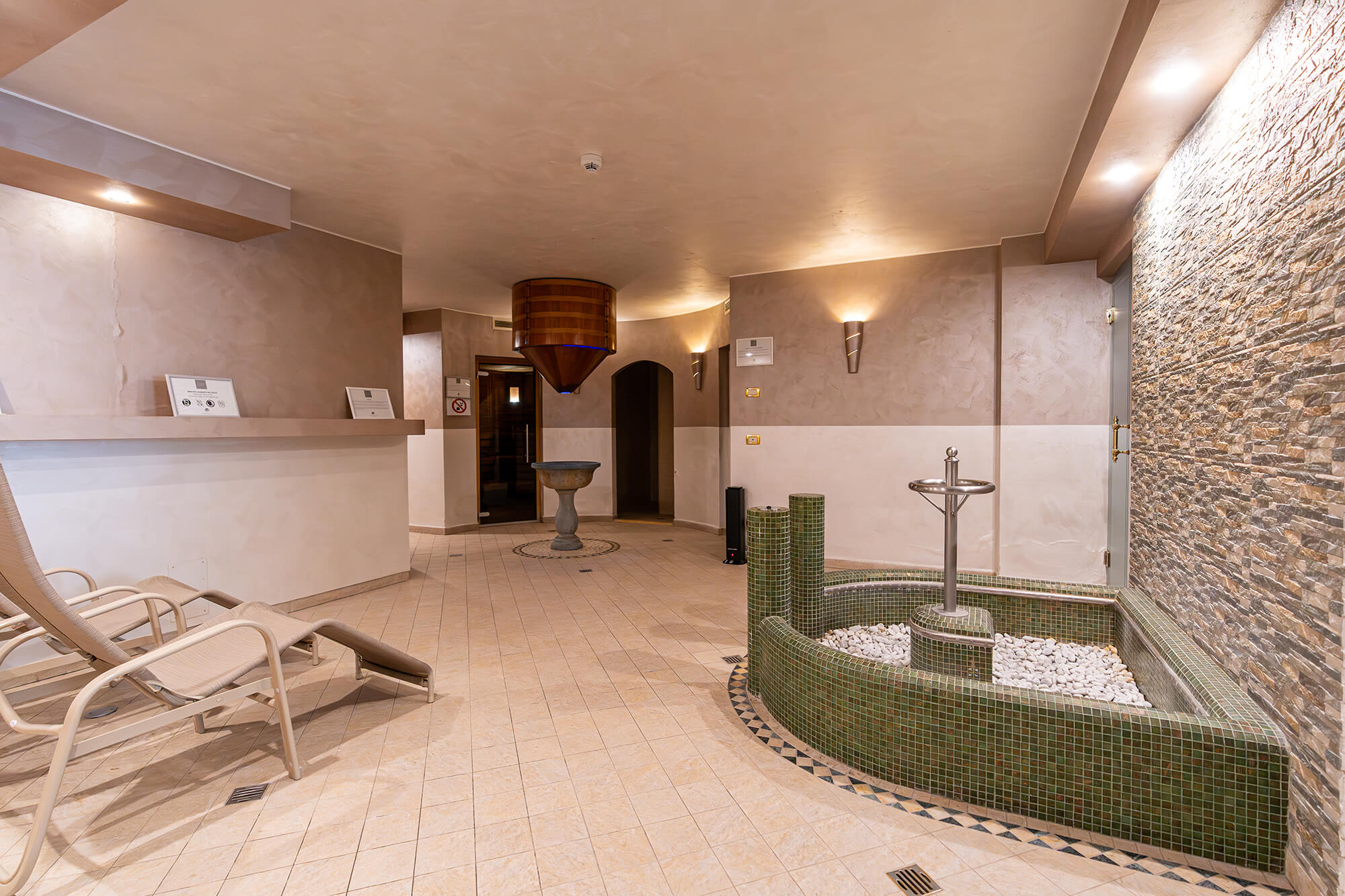 Image Column Section Image 1